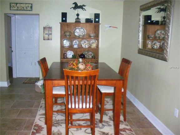 4th image of 2779 NW Elm St