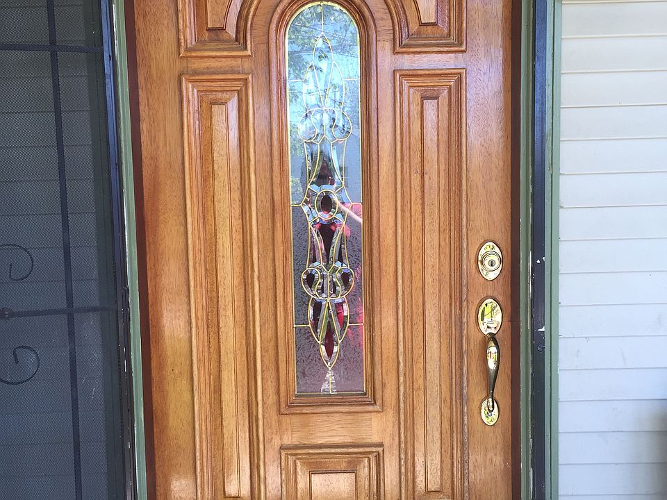 1st image of 948 Carrie Ave