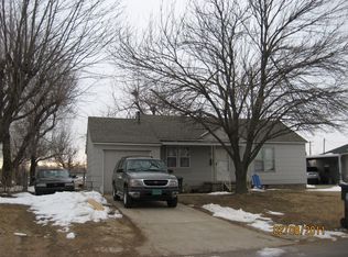 1424 Maple Dr, Midwest City, OK 73110