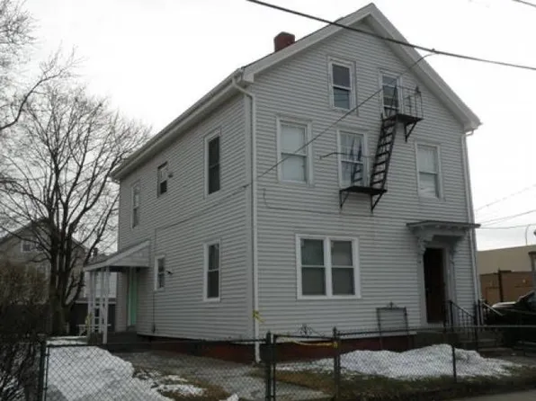 123 East St, Pawtucket, RI 02860