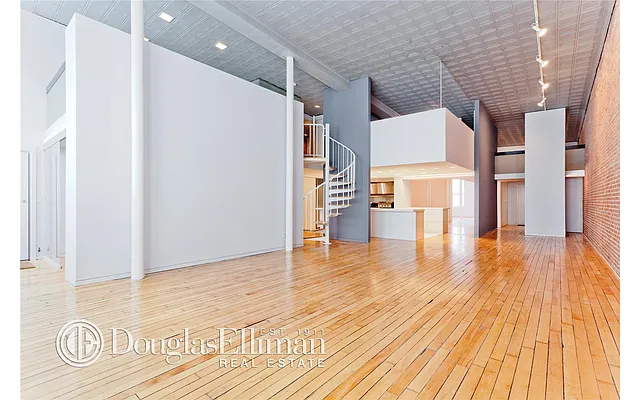 Rented by Douglas Elliman | media 39