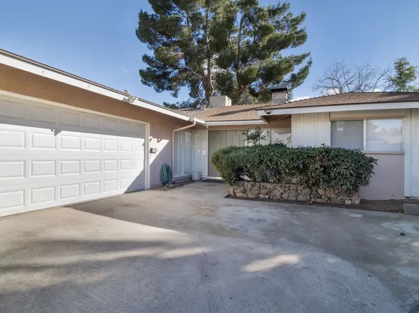 14236 Oxford Pl, Victorville, CA 92395