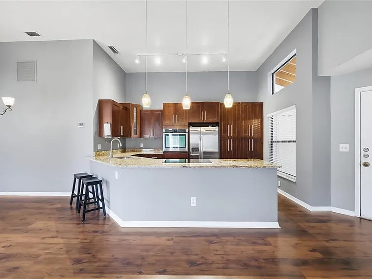 2922 Lake Pineloch Blvd #15-21 — Photo 14