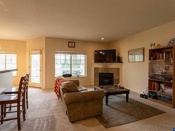 3rd image of 6298 SW Grand Oaks Dr APT A-203