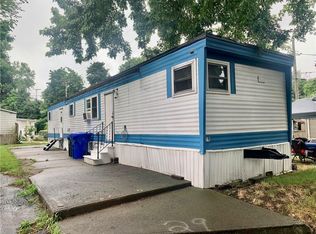 29 Stephanie Dr, Pawtucket, RI 02860