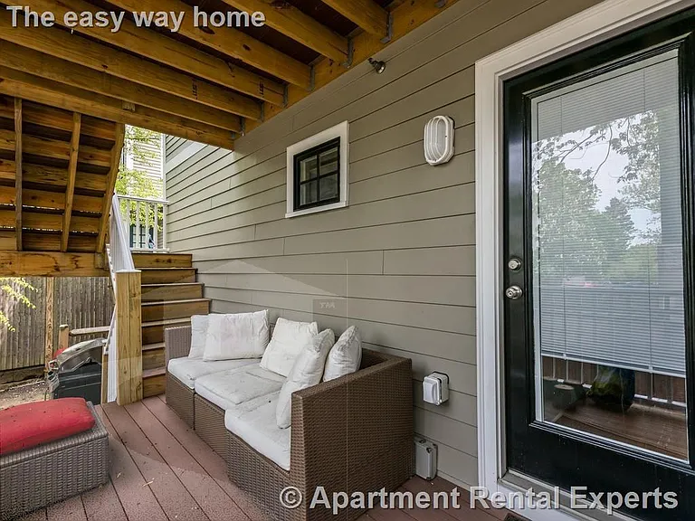 11 Sheridan St #3 — Photo 11
