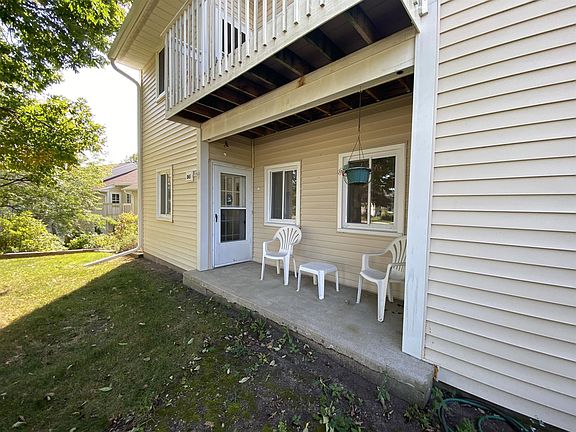 4th image of 1845 Parknoll Ln