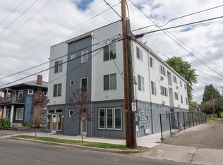 2630 NE Dekum St #9, Portland, OR 97211