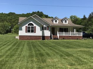103 Hackett Hollow Ln, Pleasant Shade, TN 37145