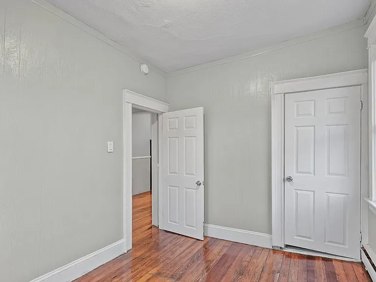 30 Clematis St — Photo 12