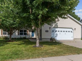 204 Westwood Rd, Williamsburg, IA 52361