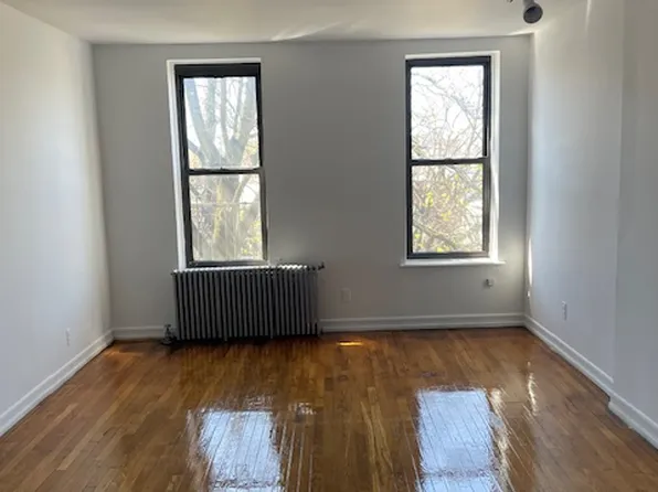 432 Prospect Avenue image 1 of 5