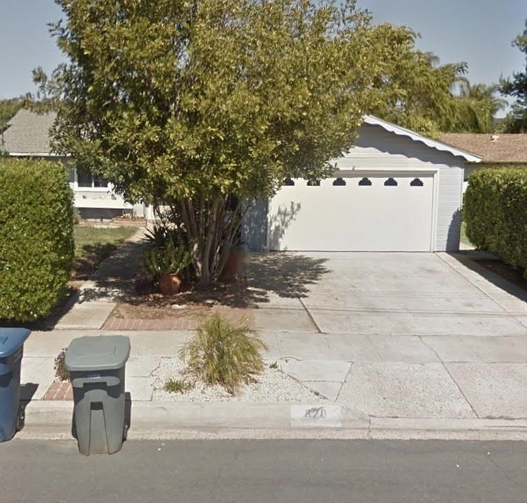 1st image of 820 Aster St