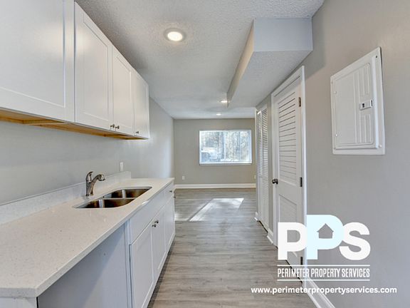 4th image of 390 W Lake Ave NW APT A3