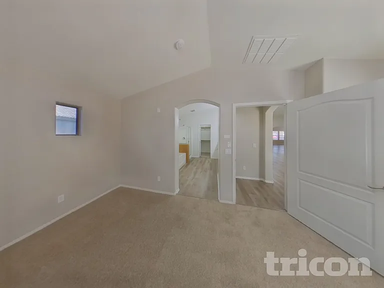 8529 W Hughes Dr — Photo 9