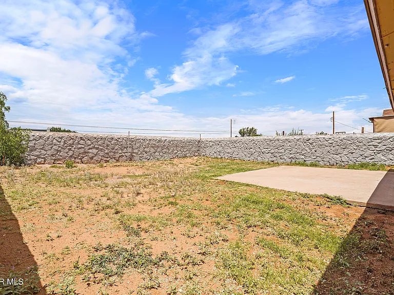 6713 Heartstone Ct — Photo 8