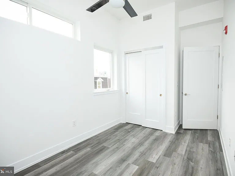 6162 Ridge Ave #201 — Photo 13