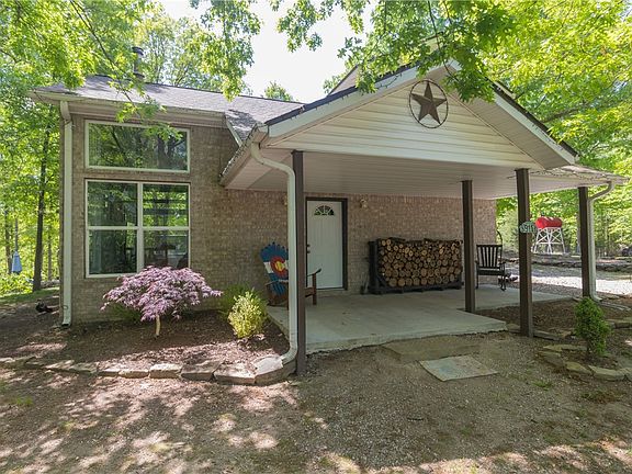 2nd image of 21261 Rosebud Ln