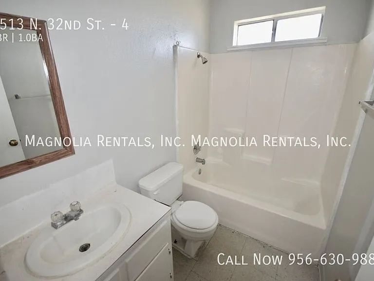 2513 N 32nd St #4 — Photo 6