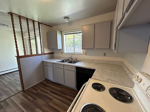 4th image of 441 Independent Ave #3