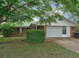 3221 N Loy Lake Rd, Sherman, TX 75090