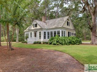 206 Hidden Cove Dr, Richmond Hill, GA 31324