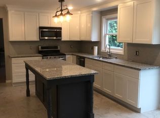 8 Staffords Xing, Slingerlands, NY 12159