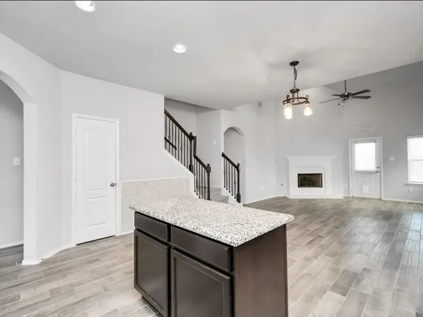 3543 Sunlight Springs St, Richmond, TX 77406