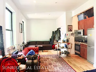 Rented by Sunrise Real Estate
