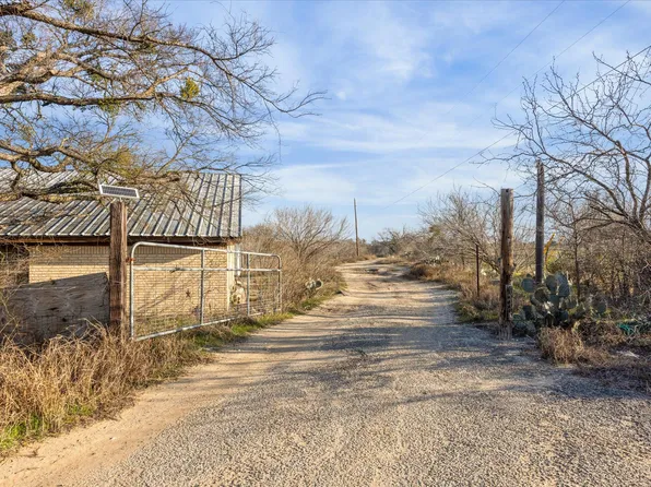 4975 Highway 71 Hwy E, Del Valle, TX 78617
