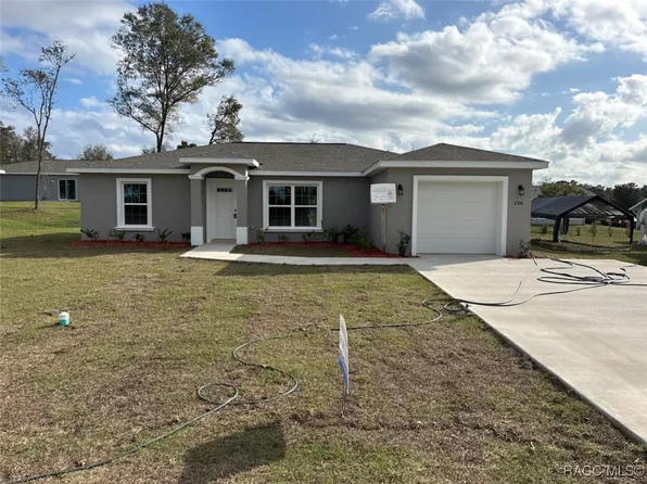 2306 W Menores Dr, Citrus Springs, FL 34434
