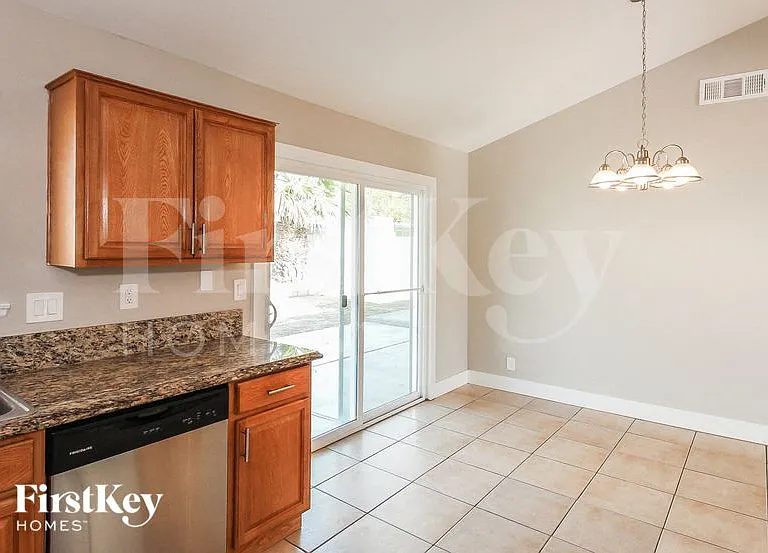 904 Shadow Mountain Pl — Photo 7