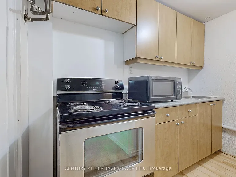 81 Lillooet Cres #BSMNT — Photo 6