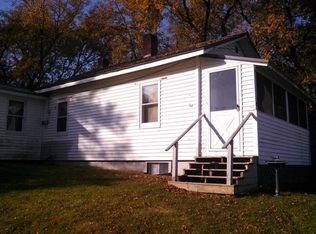 52 York St, Caribou, ME 04736