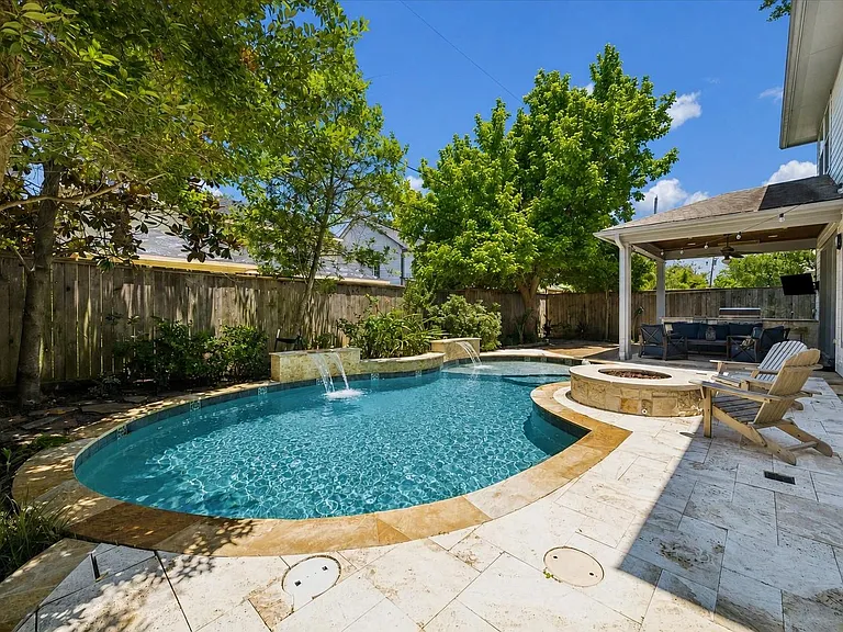 1360 Chippendale Rd — Photo 29