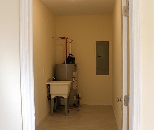 3rd image of 48 Brainard Ave