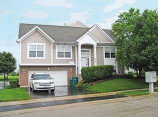 3474 Meadow Lily Dr, Joliet, IL 60431