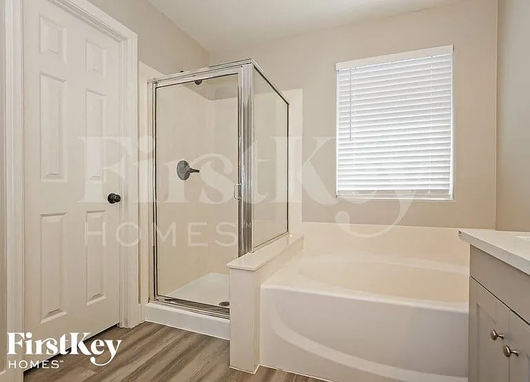 817 Fort Mandan Ct — Photo 8