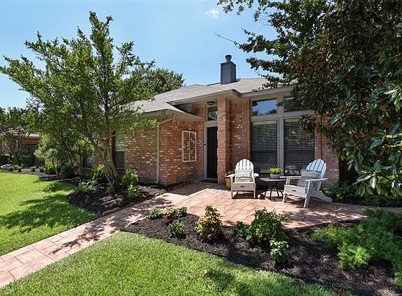 2nd image of 113 Cherrybark Dr