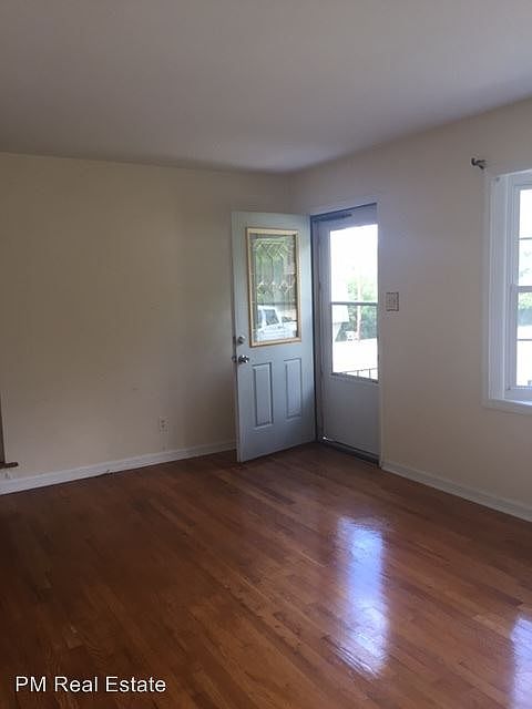 2nd image of 2500 Cherbonne Dr