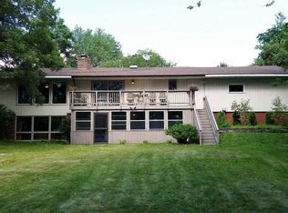 118 Monroe St, Mauston, WI 53948