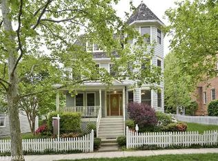 414 Tschiffely Square Rd, Gaithersburg, MD 20878