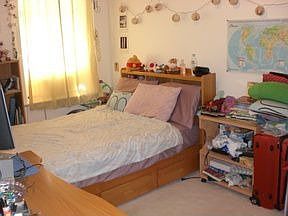 2nd image of 208 Bay 22nd St APT D2