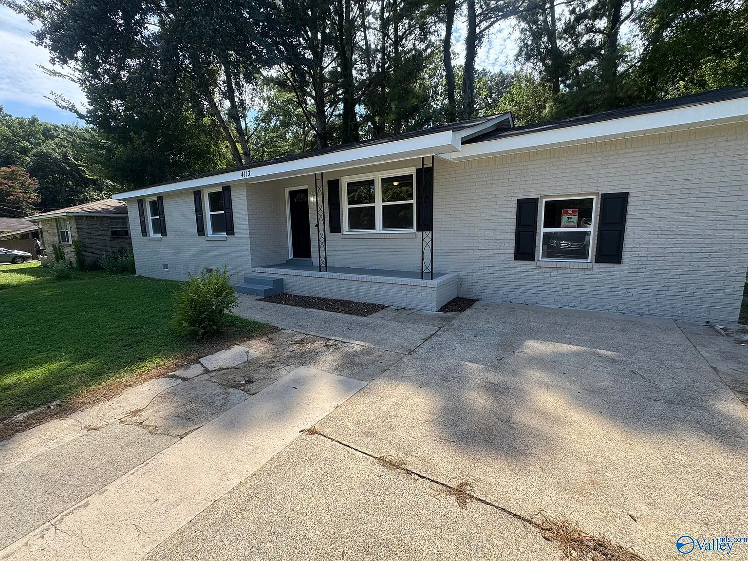 4 bed, 2.0 bath, 1493 sqft, $1,450 — Photo 2