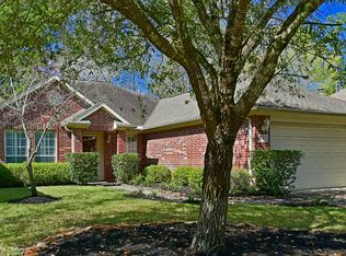 27 Florian Ct, Conroe, TX 77385