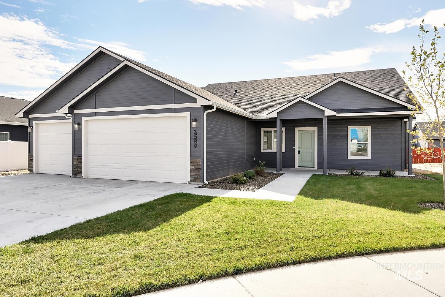 2589 McIntosh Ave, Emmett, ID 83617 Zillow