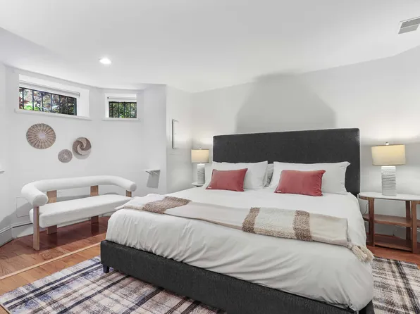 1732 Willard St NW APT B, Washington, DC 20009