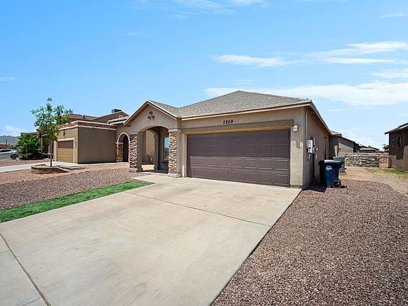 3rd image of 7209 Copper Canyon Dr