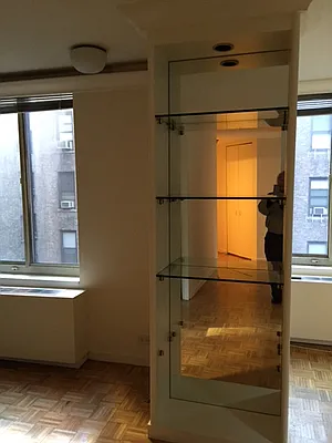 Rented by Center Avenue Equity Co LTD | media 2