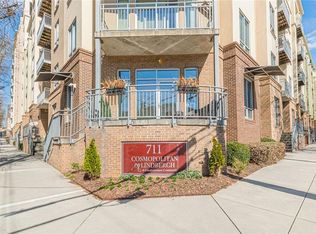 711 Cosmopolitan Dr #307, Atlanta, GA 30324